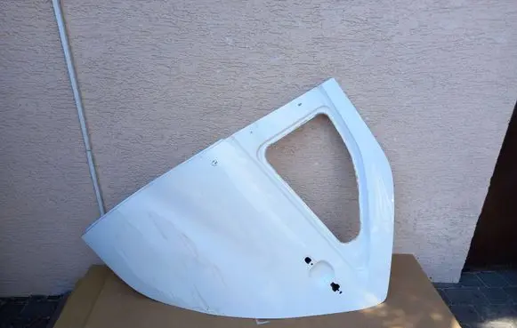Toyota Aygo AB40 Rear door