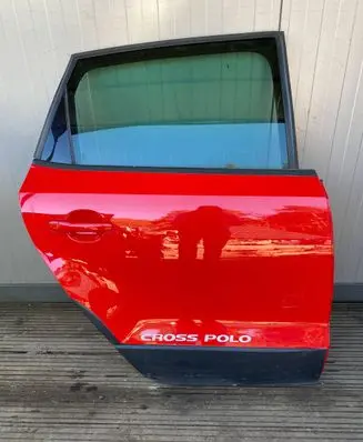 Volkswagen Cross Polo Rear door
