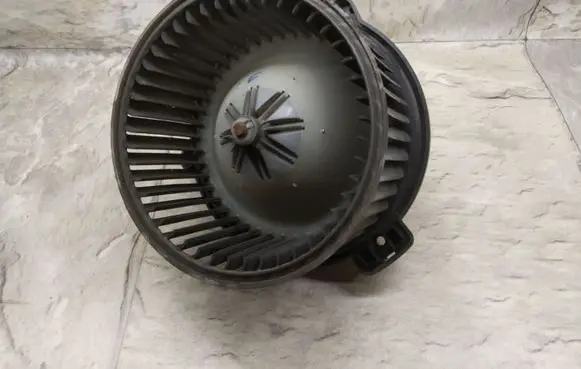 Mitsubishi Carisma Heater fan/blower 0130111191 MF0160700260