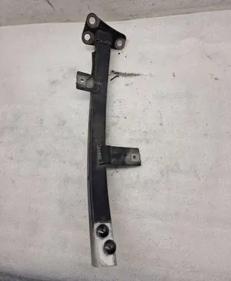 Audi A8 S8 D4 4H Fender mounting bracket 4H0821393