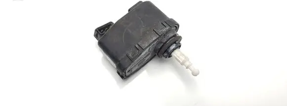 Volkswagen Golf III Headlight level adjustment motor 1H0941295