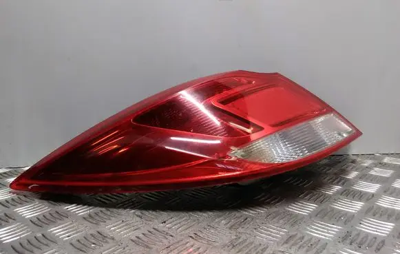 Rear/tail lights
