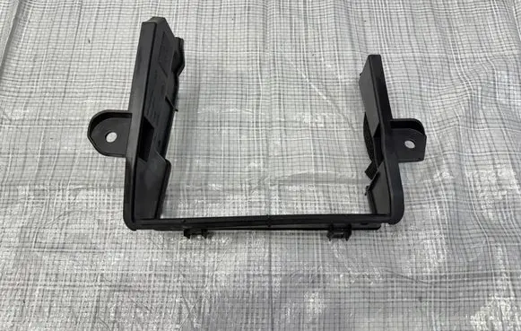 Land Rover Discovery Sport Battery bracket K8D2-02214-A