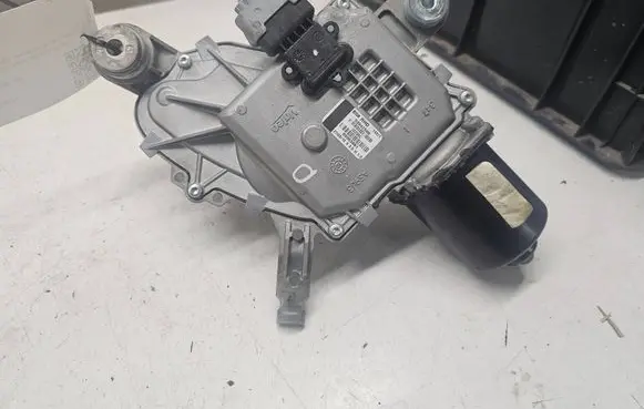 Citroen C4 I Picasso Wiper motor 53042506
