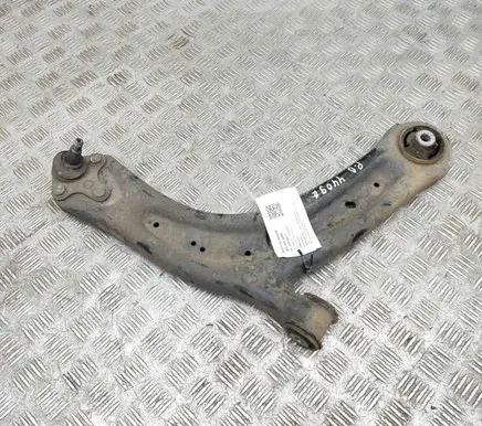 Volkswagen Tiguan Front lower control arm/wishbone 3Q0407152N