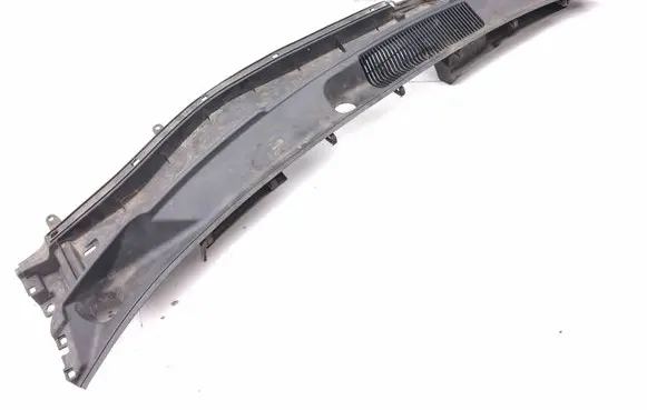 Lexus IS 220D-250-350 Wiper trim 5570853060