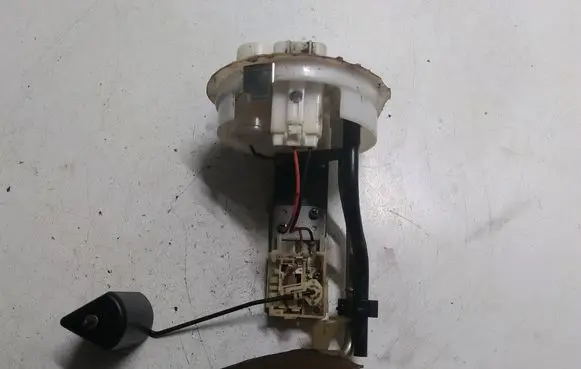 Toyota Corolla Verso E121 In-tank fuel pump 7701012340 1961400110