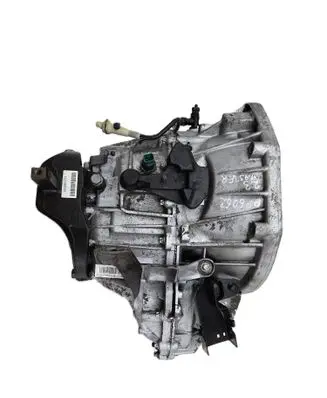 Renault Master III Manual 6 speed gearbox PF6062