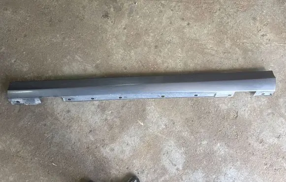 Mercedes-Benz C W204 Sill