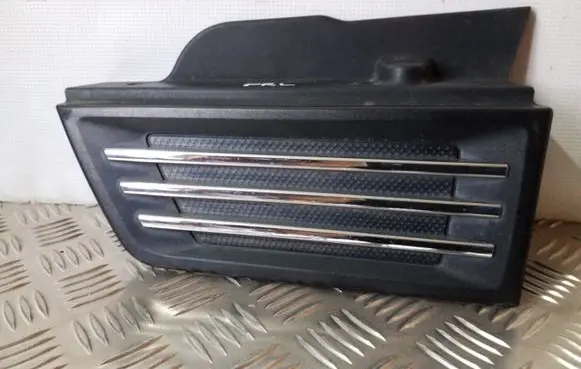 Dodge Nitro Fender trim (molding) 55157165AC