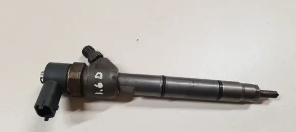 KIA Ceed Fuel injector 338002A400 0445110256 79013