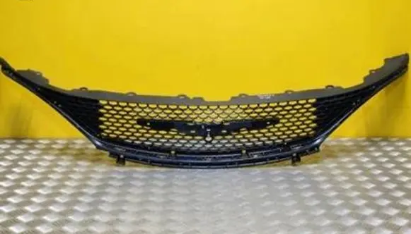 Chrysler Pacifica Front bumper upper radiator grill 68243485AC