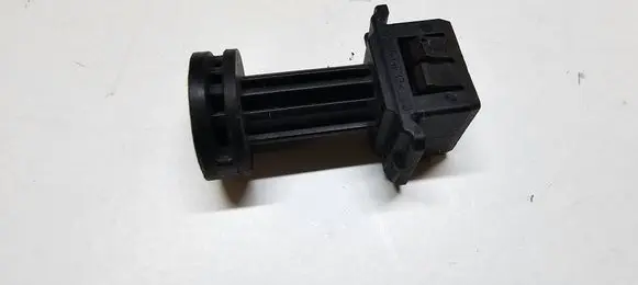 Jeep Grand Cherokee WL Other engine bay part 
