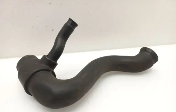 Mercedes-Benz Sprinter W901 W902 W903 W904 Coolant pipe/hose A9015012682