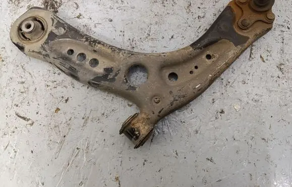 Skoda Octavia Mk3 (5E) Front lower control arm/wishbone