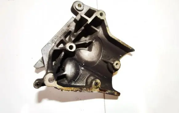Opel Insignia A Engine mounting bracket 55566020 428702815