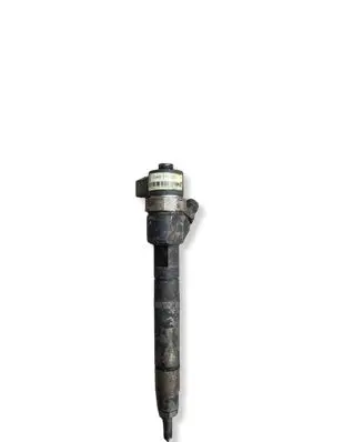 Mercedes-Benz C W203 Fuel injector 0445110205