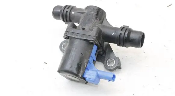 Opel Combo E Electric auxiliary coolant/water pump 9839741280