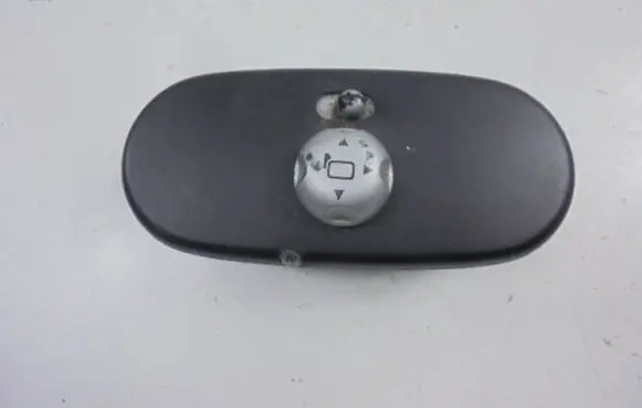 Wing mirror switch