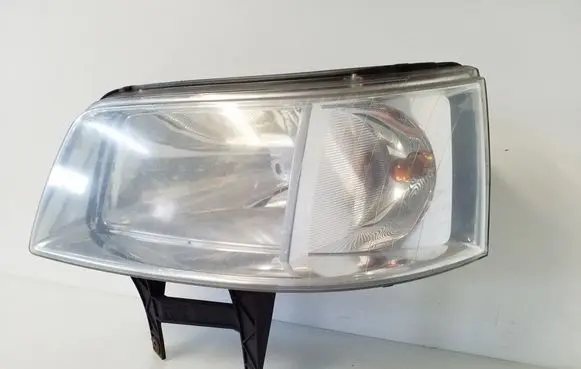 Volkswagen Transporter - Caravelle T5 Headlight/headlamp 7H1941015J