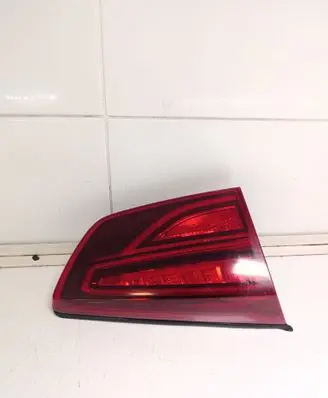 KIA Niro Tailgate rear/tail lights 92403G5500