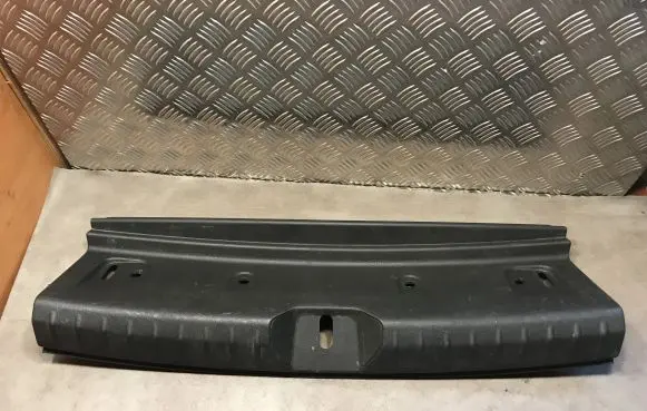 BMW 1 F20 F21 Trunk/boot sill cover protection 7221871