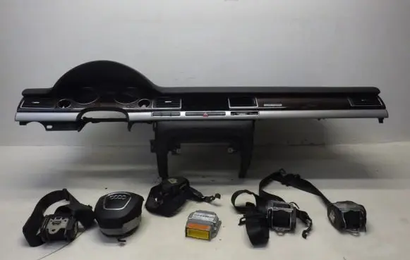 Audi A8 S8 D3 4E Dashboard
