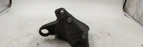 Audi A4 S4 B5 8D Engine mounting bracket 8d0399114l