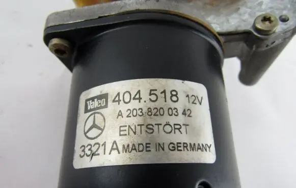 Mercedes-Benz C W203 Wiper motor A2038200342