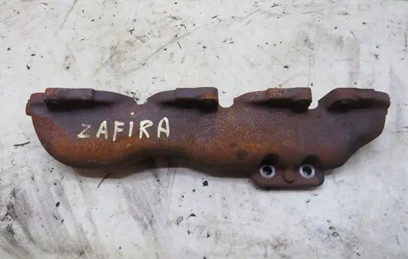Opel Zafira C Exhaust manifold KRIS235789