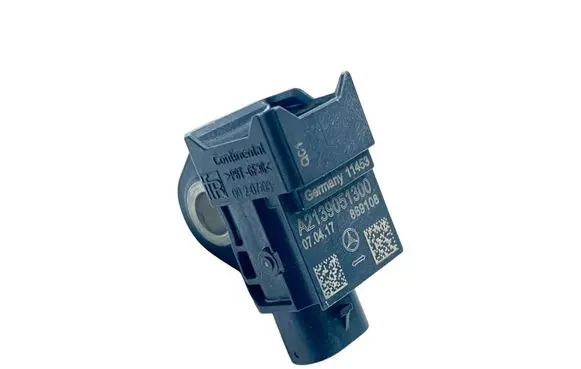 Mercedes-Benz C W205 Airbag deployment crash/impact sensor A2139051300