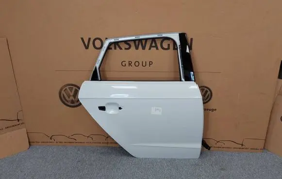 Audi A3 S3 8V Rear door 8V4833052F 8V4833052C 8V4839912B