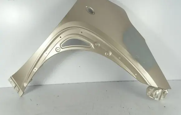 Lexus UX Fender