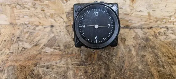 Volkswagen PASSAT B8 Clock 3G0919204C 2545630