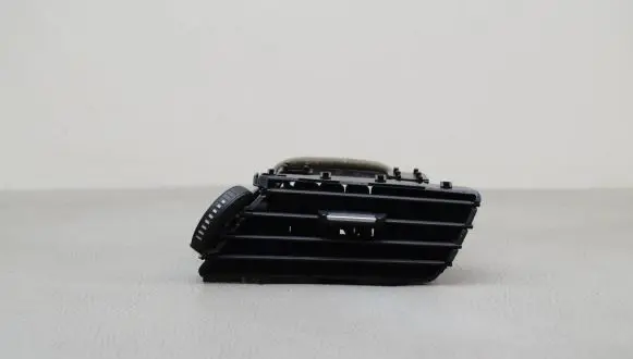 BMW X1 F48 F49 Dashboard air vent grill cover trim 9292740