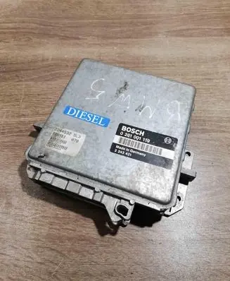 BMW 5 E34 Engine control unit/module ECU 0281001119 2243421