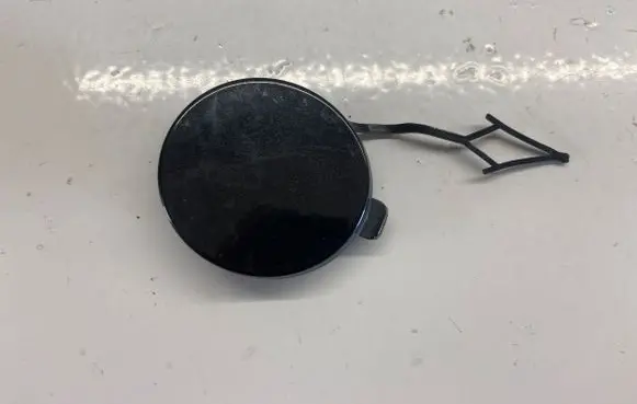 Volkswagen Tiguan Front tow hook cap/cover 5na807241