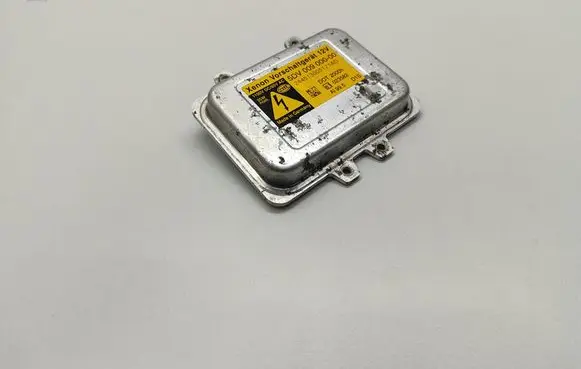 BMW 5 E60 E61 Headlight ballast module Xenon 5DV009000 5DV00900000 D1S