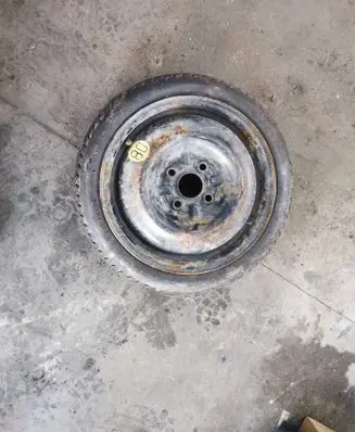 Toyota Yaris R14 spare wheel 
