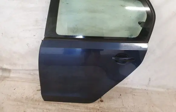 Volkswagen Up Rear door