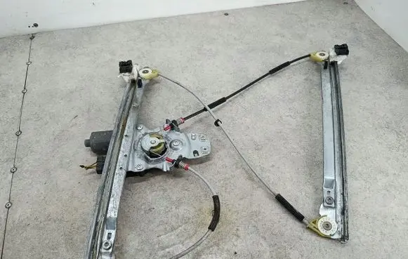 Citroen C5 Front door window regulator with motor 