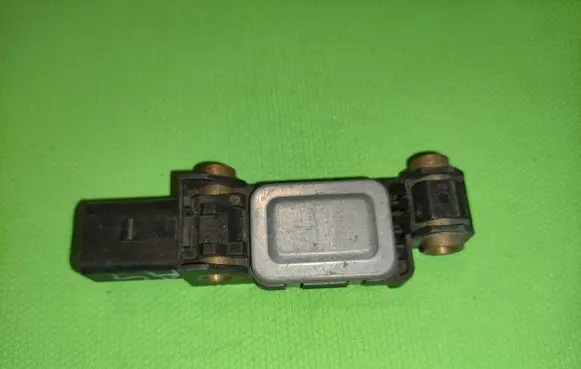 Audi A4 S4 B6 8E 8H Airbag deployment crash/impact sensor 8E0959643A 040102 023180N00E0D