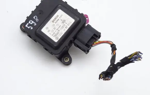 Audi A3 S3 8L Air flap motor/actuator 1J1907511C 0132801121