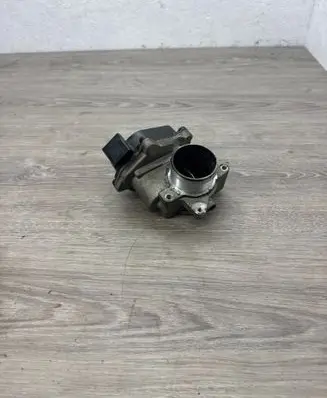 Volkswagen Polo V 6R Throttle valve 03L128063L