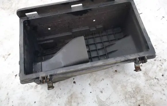 Jeep Patriot Air filter box 29961v