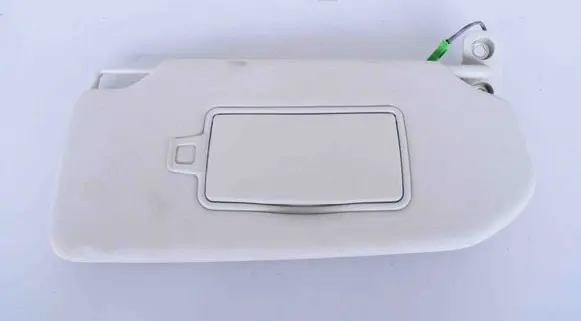 Sun visor