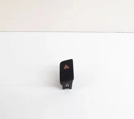 Audi Q3 8U Hazard light switch 8U2941509A