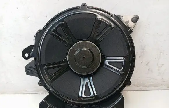 Volvo XC60 Subwoofer speaker 32212620
