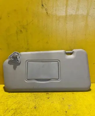 Nissan Note (E11) Sun visor