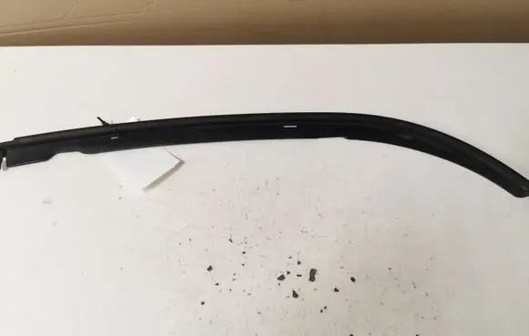 Under headlight/headlamp trim